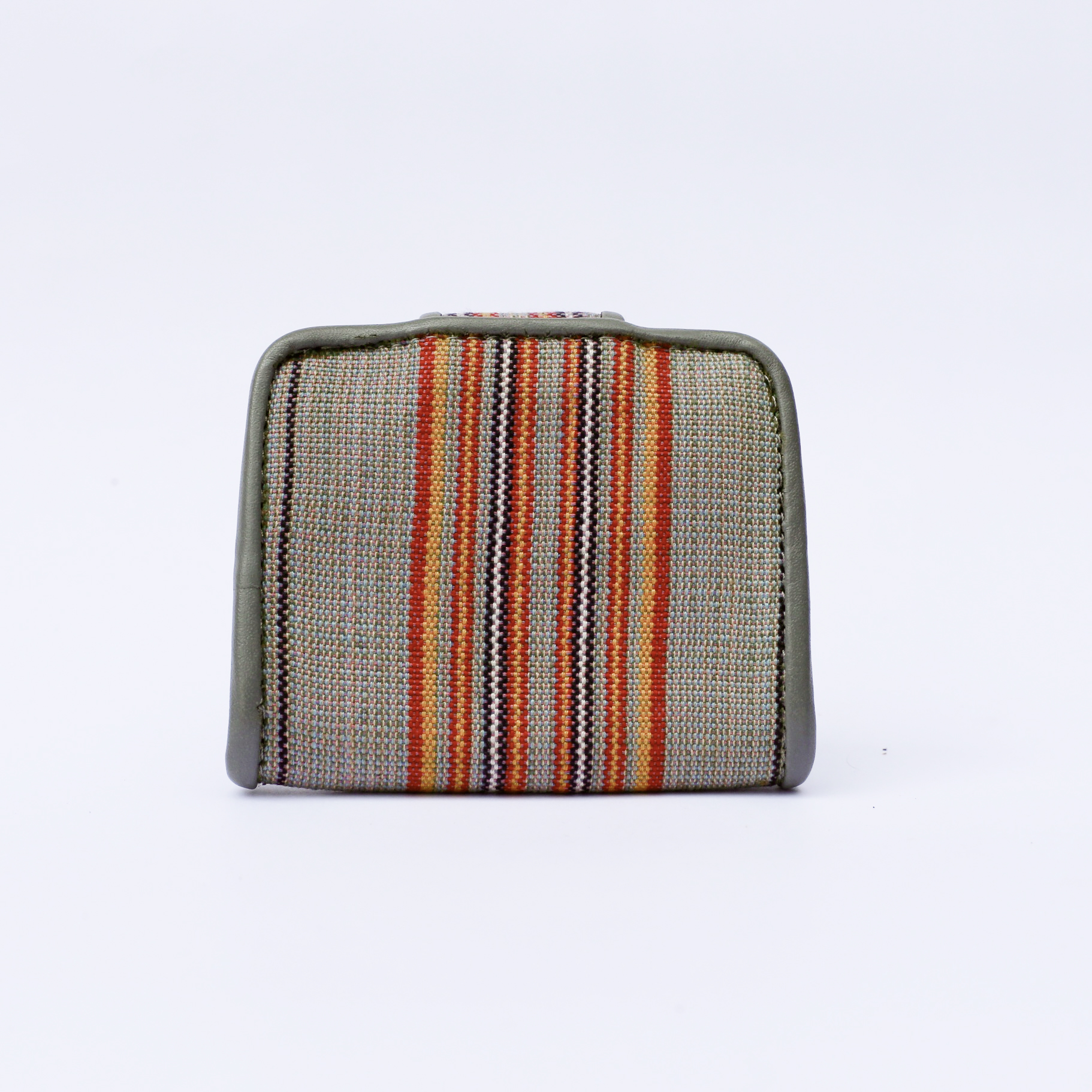 natural and artistic